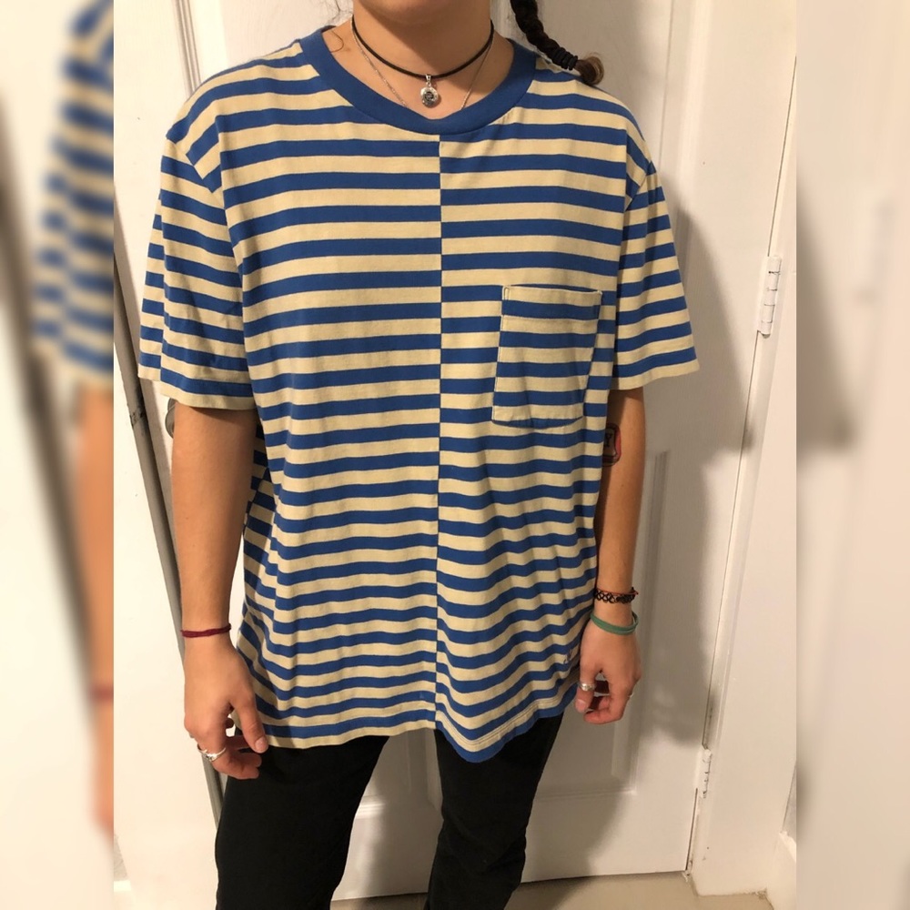 Uniqlo striped t-shirt